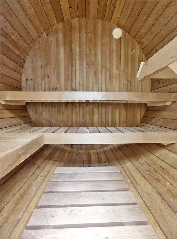2025 Massief hout 4-6 Persoon Buiten Droog Stoom Sauna Hemlock Barrel Canadian Cedar Met Stove Hotel en CE Certificaat